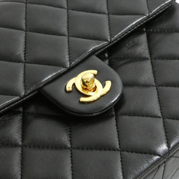 Chanel 01163 Shoulder Bag - Picture 4 of 7